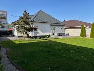 PRENÁJOM - 4izb. rodinný dom s terasou (Šaľa) - 13