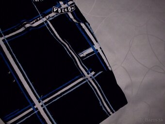 Volcom Genuine pánske plavky-kraťasy  M - 13