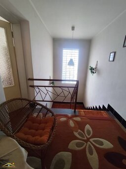 Priestranný rodinný dom priamo v centre Turzovky s veľkým po - 13