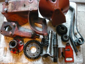 náhradní díly na obraceče sena - 13