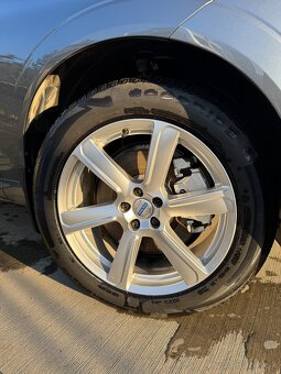 VOLVO XC60 D4 - 13
