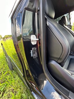 Mercedes benz E - 13