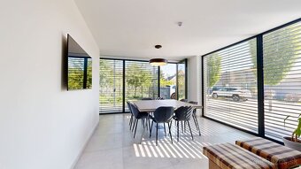 Na prenájom: moderný objekt s ateliérom – Oravné - 13