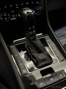 Škoda Superb Combi 2.0 TDI Sportline DSG - 13