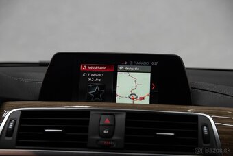 BMW 330e 135kW, automat, 2018 - 13