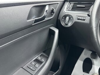Škoda Rapid Spaceback SB 1.6 TDI 90k Ambition - 13
