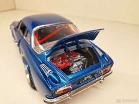 1:18 - 1:16 RENAULT ALPINE A110 - 13