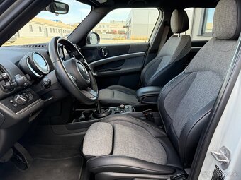 MINI COUNTRYMAN HYBRID ALL4 - 13