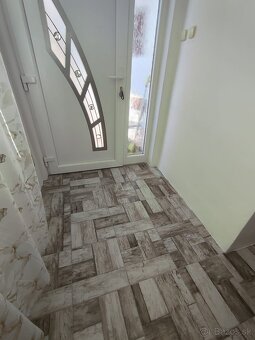 Predám rodinný dom v obci Veľký Ďur, okres Levice - 13