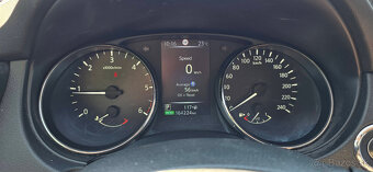 Nissan X-Trail 2,0dCi 4x4 130kW Xtronic Tekna 2/2018-164.200 - 13