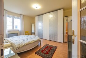 3-izbový byt na Námestí SNP (140m) - 13