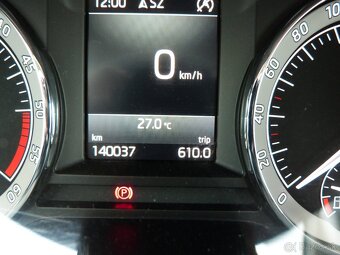 Škoda Octavia Combi 2.0 TDI Elegance/Style 4x4 - 13