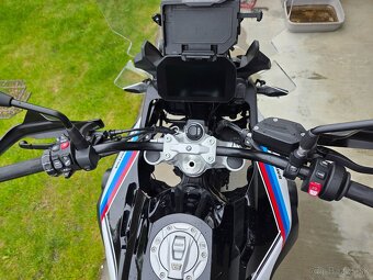 BMW F750 GS r.2022  Triple Black, záruka do 2027 - 13