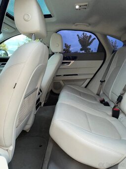 JAGUAR XF - 13