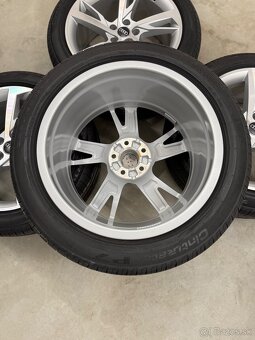 Nepoužitá letná sada 5x112 R19 , 255/45/19 Audi A8 / S8 D5 - 13