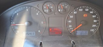 VOLKSWAGEN MULTIVAN T5 --- 127 000KM --- 7 MIESTNY ---1.9TDi - 13