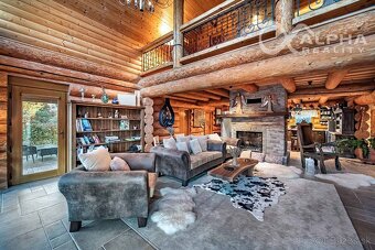 Zrubový rodinný dom so stavebným pozemkom, Veľká Lomnica - 13