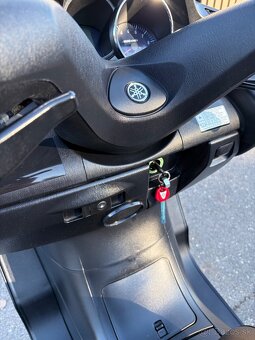 Yamaha Majesty 400 - 13