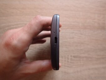 Lg Leon (H320). - 13