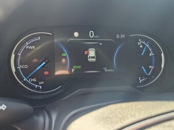Toyota Rav4 Hybrid AWD Selection - 13