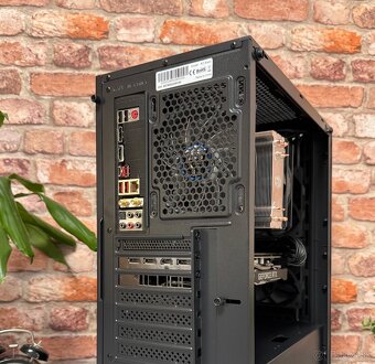 i7 8700\16GB\RTX 2070S\SSD\650W Zdroj - 13
