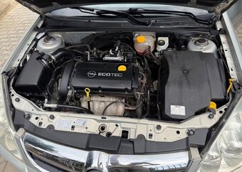 Opel Signum 1,8i /103Kw klima kombi benzín manuál 103 kw - 13