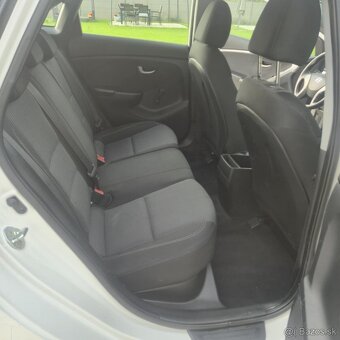 Hyundai i30 1.4i MPI DOHC CVVT Comfort - 13