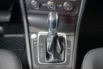 28- VOLKSWAGEN Golf, 2018, elektrina, 100 kW - 13