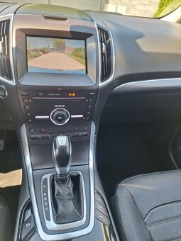 Ford Galaxy 2.0 TDCi Duratorq 180 Titanium - 13