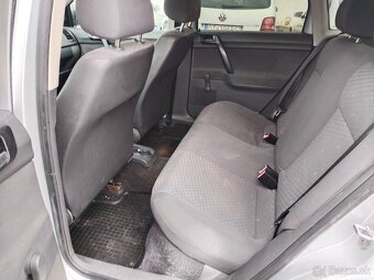 Volkswagen Polo 1.2 benzín, 47 kW, M5, 2002 - 13