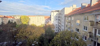 MODERNÝ 2i BYT, REKONŠTRUKCIA, Trnavské mýto, Trnavská cesta - 13