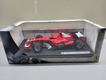 F1 FERRARI F248 2006 MICHAEL SCHUMACHER HOTWHEELS 1:18 - 13