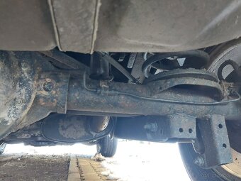 Jeep Grand Cherokee - 13
