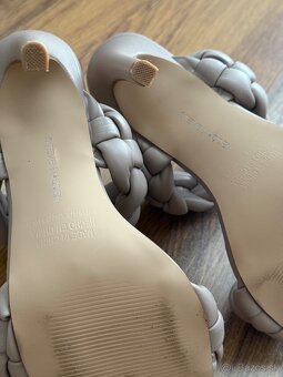 Steve Madden šľapky na opätku (veľ. 39) - 13