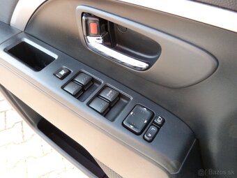 Mazda 5 2,0i benzín 106kW, Automat, 7 miestne - 13