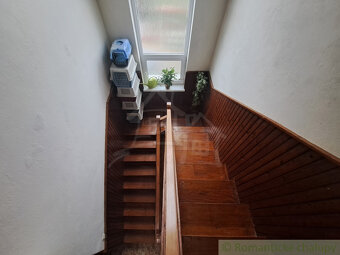 Poschodový dvojgeneračný dom so suterénom a veľkou záhrado - 13