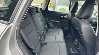 BMW iX1 30 xDrive - 13