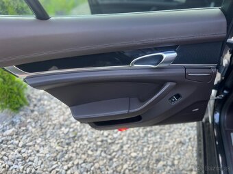 Porsche Panamera 4S 4.8i V8 - 13