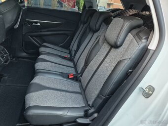 Peugeot 5008 2018 1.6benzin 7.miest AT. - 13