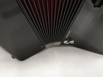akordeon Weltmeister Caprice 120 basovy - 13