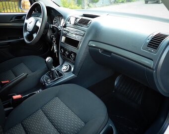 ŠKODA OCTAVIA 2 FACELIFT 1.2 TSI 77kW 4valec 11/2012 - 13