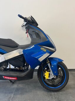 DERBI/PIAGGIO GP1 250 - 13