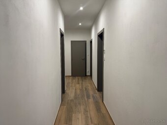 Na prenájom 3izbový byt v rodinnom dome-Voľný ihned - 13