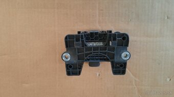 maska + znak pre radar VW Passat B8 - 13