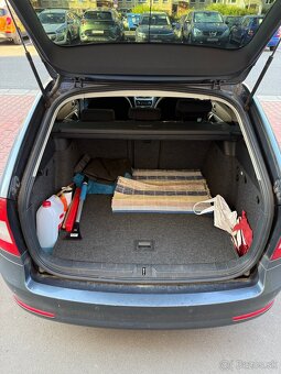Škoda Octavia Combi 1.4 TSI Ambiente DSG - 13