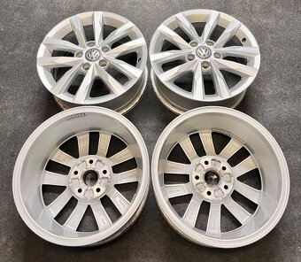 5x112 R16 originál alu VW Touran - ET 48 - TOP STAV - 13