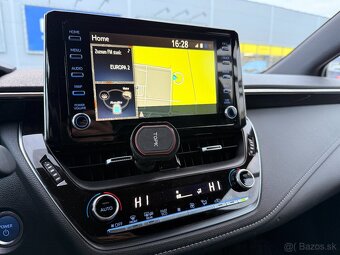 Toyota Corolla Combi 2.0 Hybrid (2019) - 13