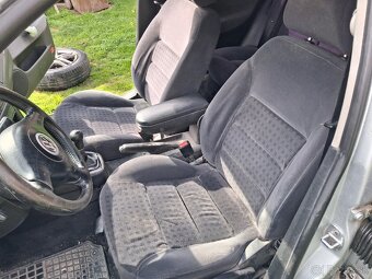 Rozpredám golf 4 bez hrdze - 13