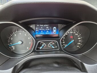 FORD FOCUS Kombi Titanium - 13
