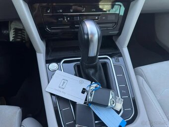 Volkswagen Passat Variant 2.0 TDI DSG 4motion 147kw - 13